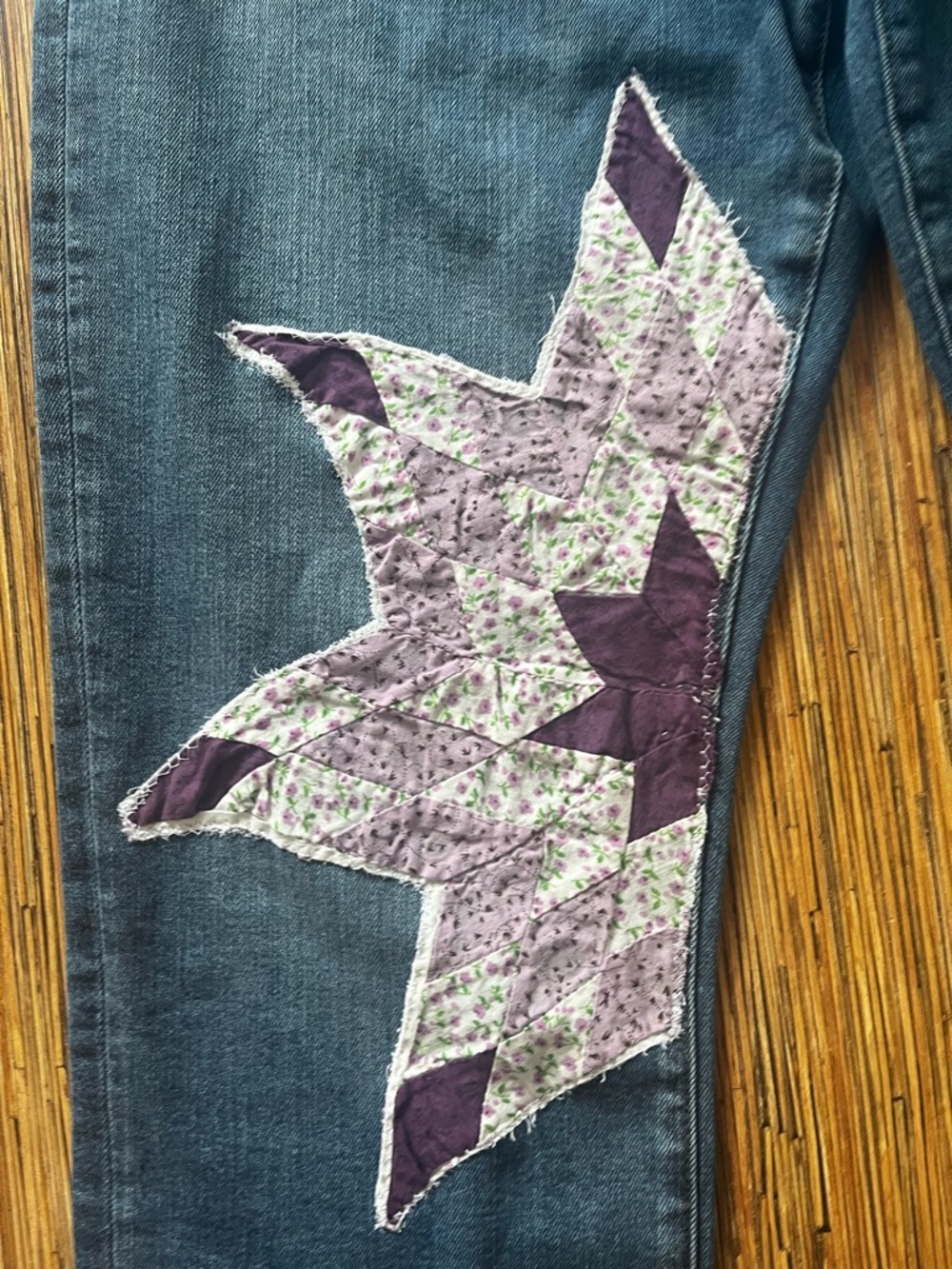 High-Rise Patchwork Jeans - Picture 4 of 6